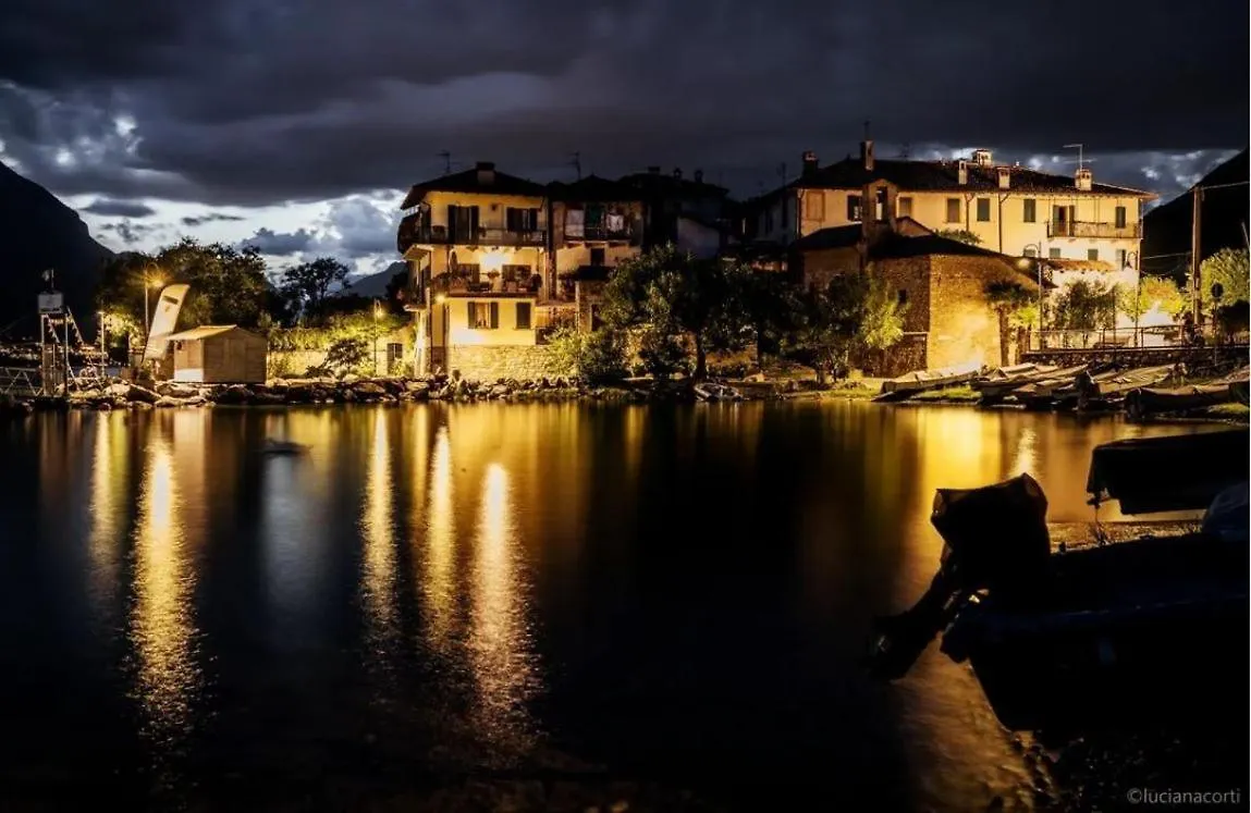 Lierna Castle Διαμέρισμα
